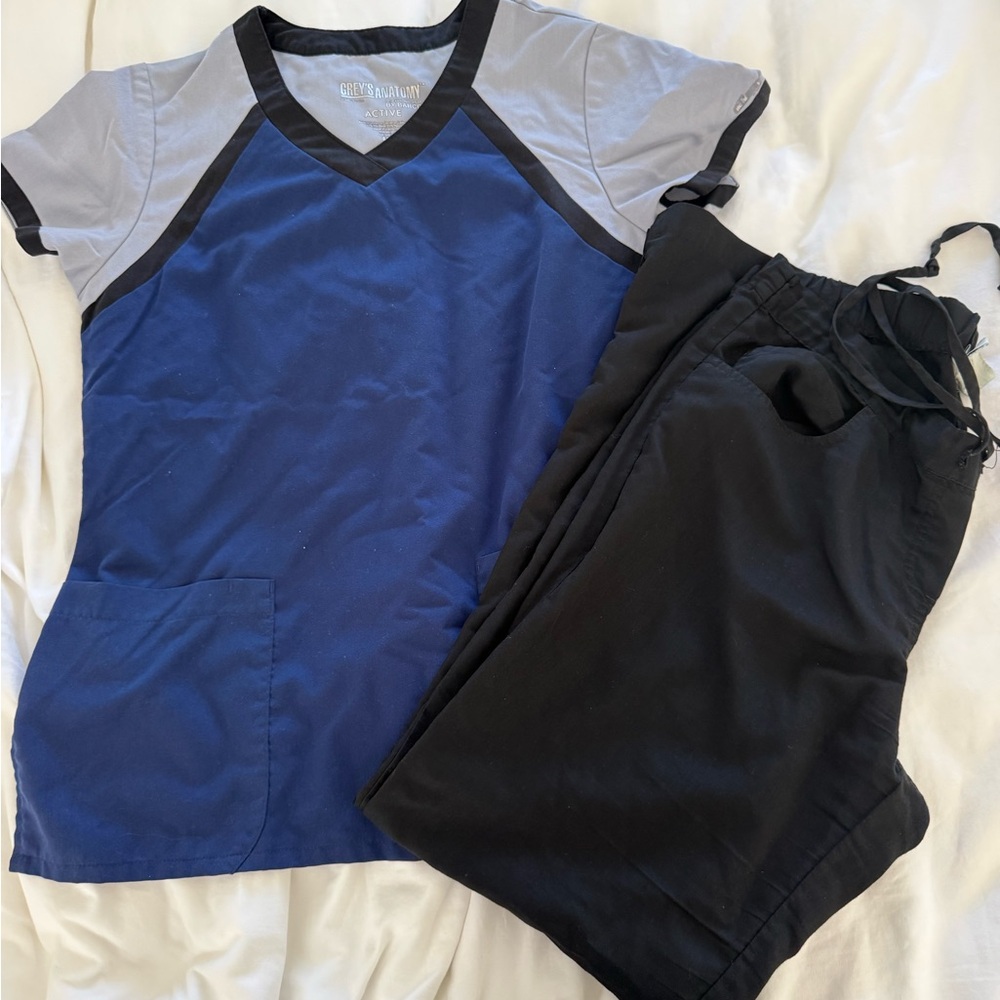 Grey's Anatomy Black and Gray Scrub Top with black bottoms set